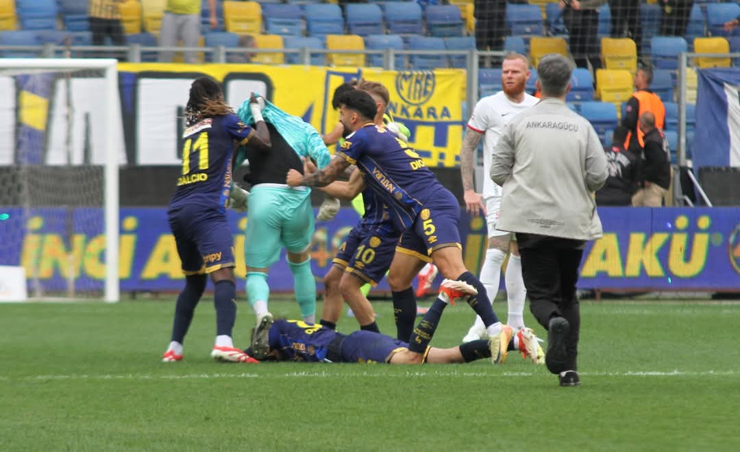 F B I M G 1745773276360