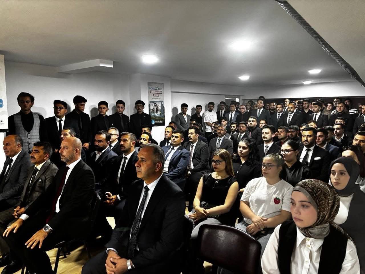 F B I M G 1750440003949