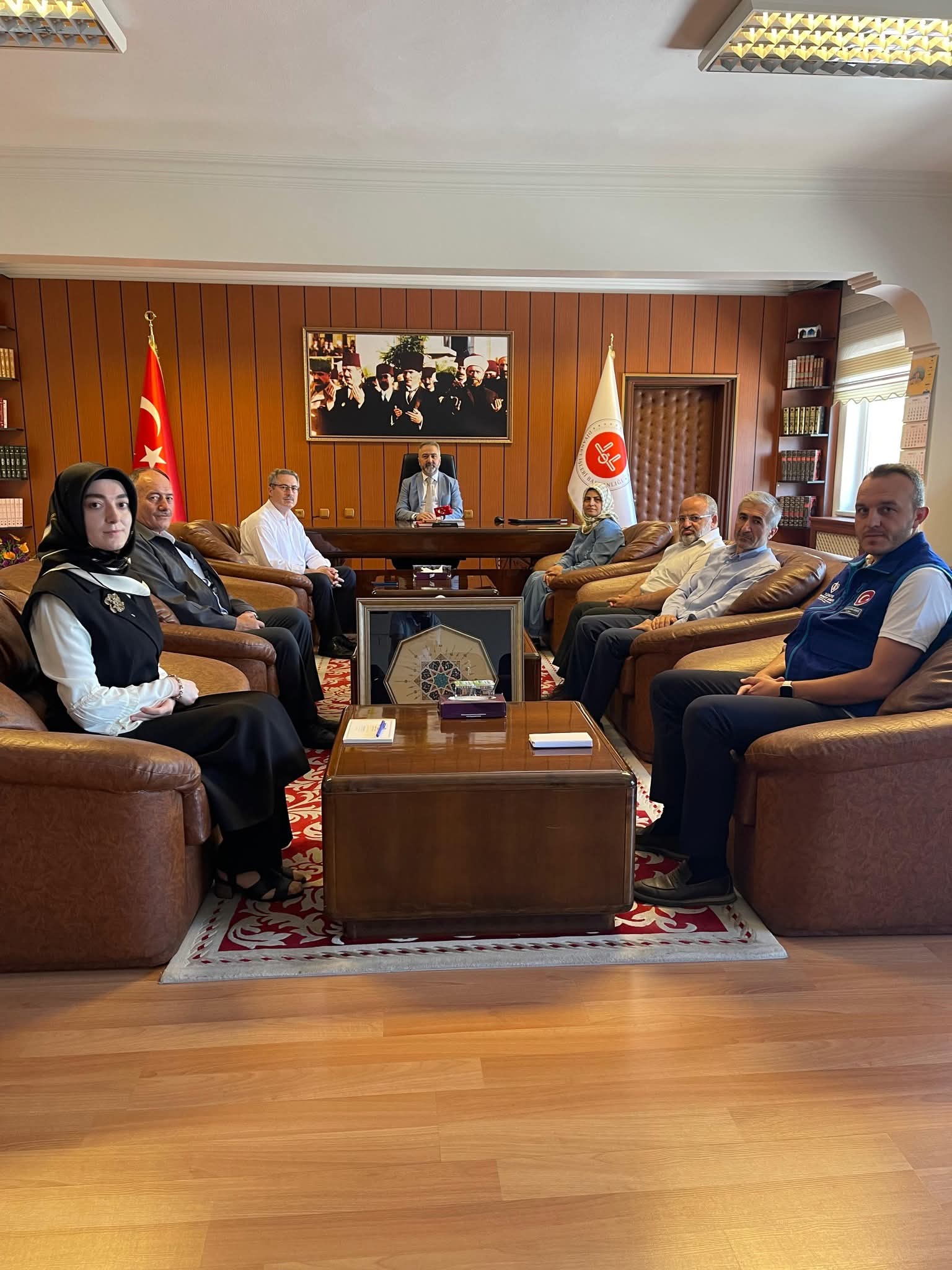 F B I M G 1752218503617