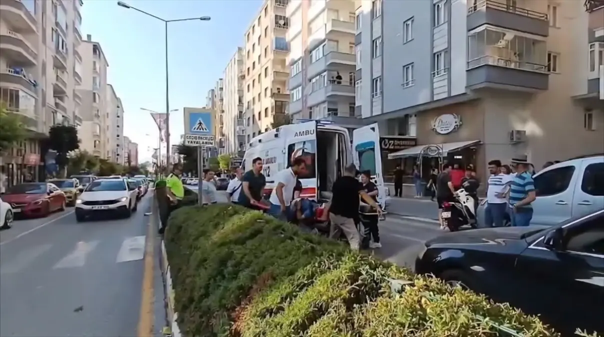 Corum Da Otomobilin Carptigi Yaya Yaralandi 18918700 Amp