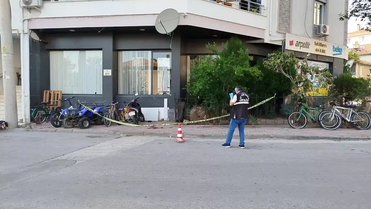 Evinin Onunde Tufekli Saldiriya Ugradi 18918139 Amp