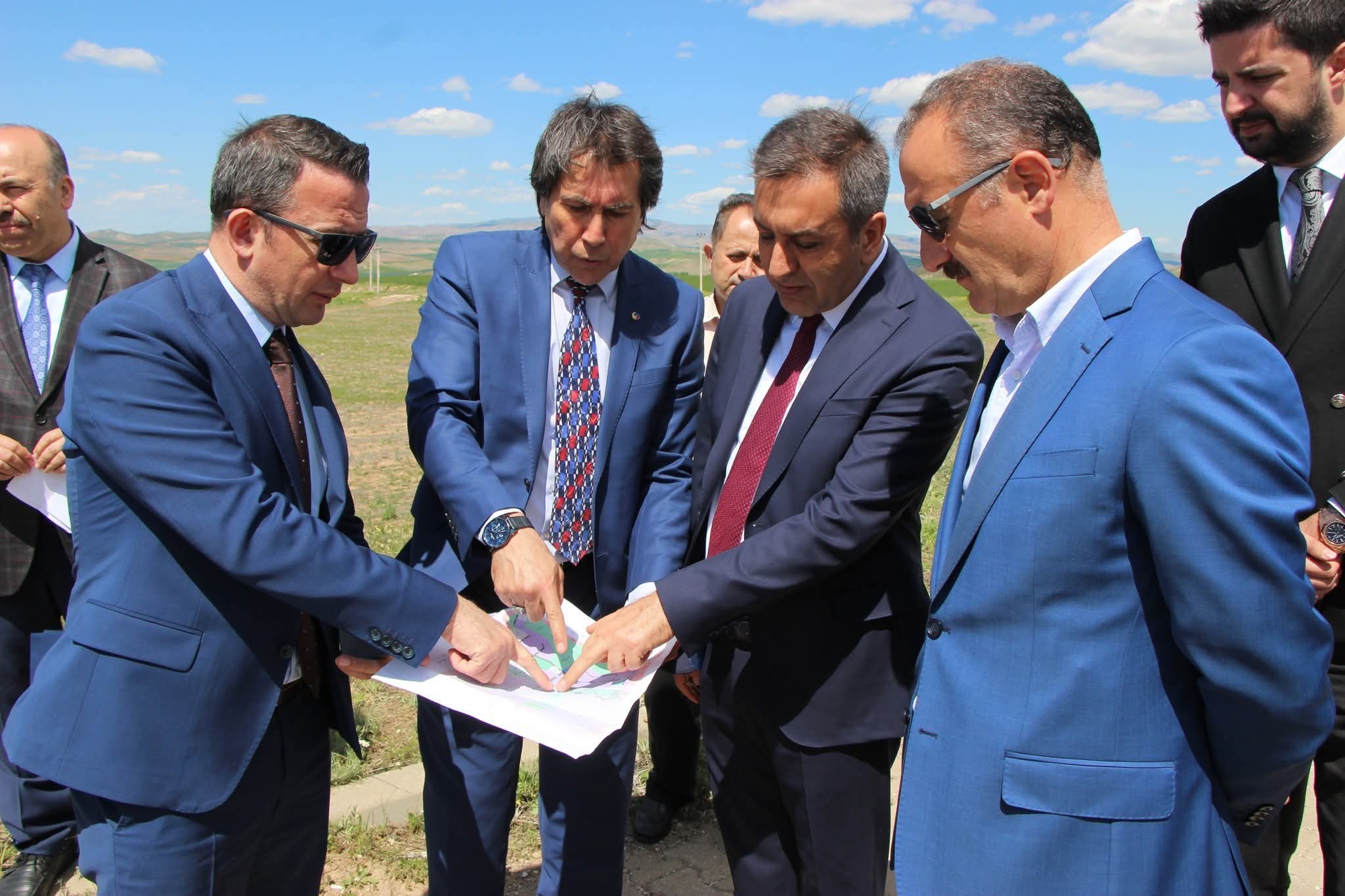 F B I M G 1755146495789