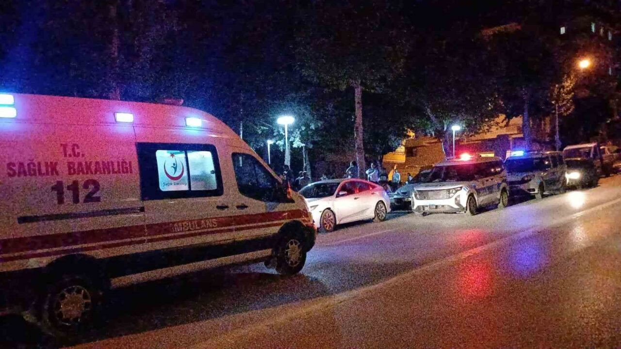 Corumda Petshop Dukkaninda Pompali Tufekle Vurulan Sahis Oldu 4Cfef883F329