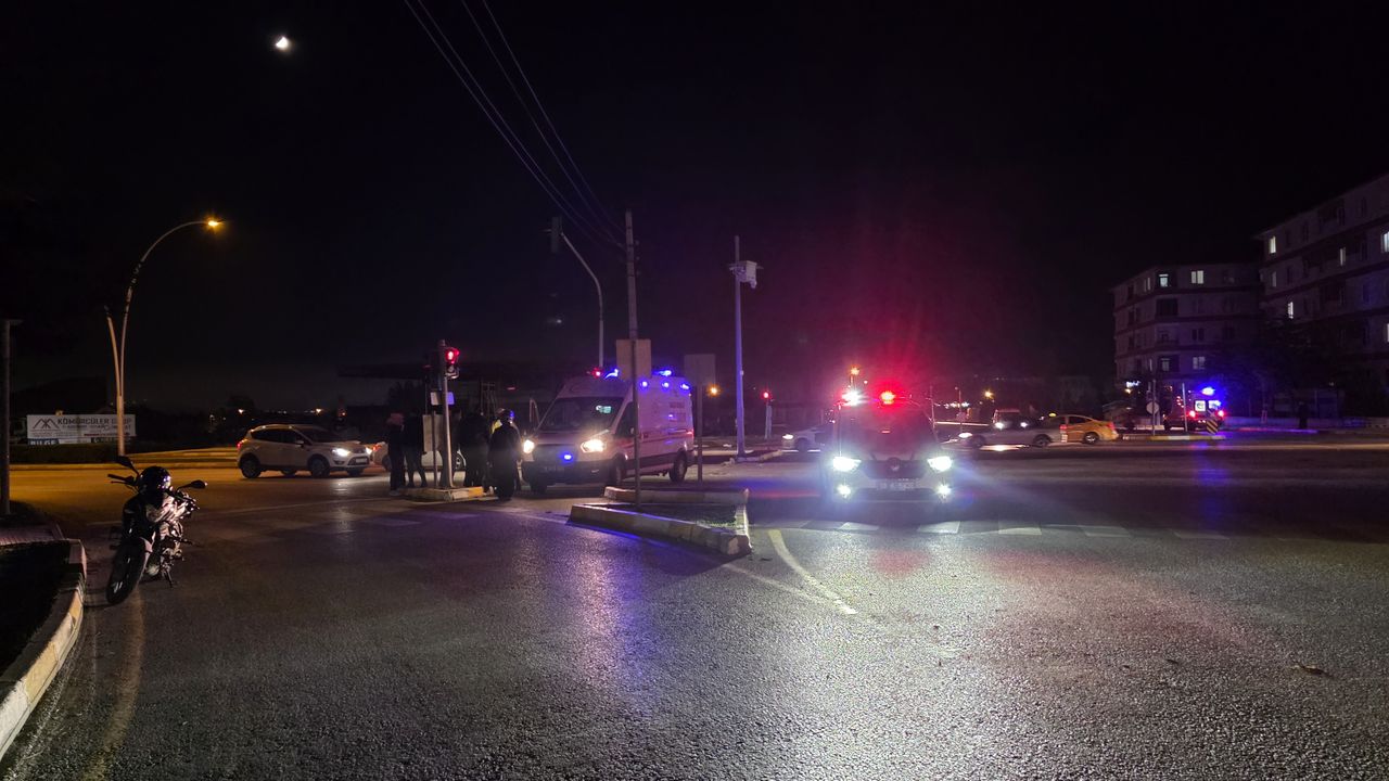 A A 20251029 39561458 39561456 C O R U M D A D E V R I L E N M O T O S I K L E T T E K I 2 K I S I Y A R A L A N D I