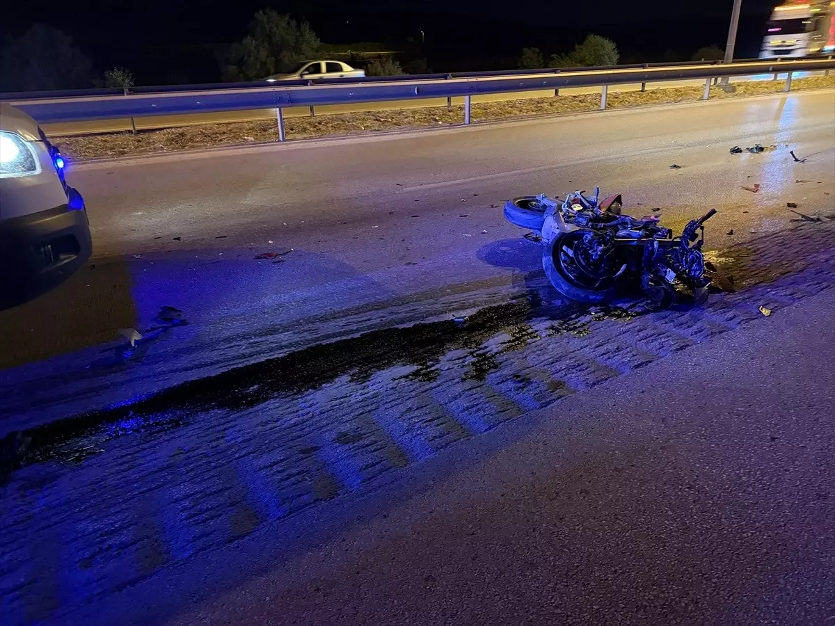 Corum Da Tirla Carpisan Motosikletin Surucusu 19125771 Amp