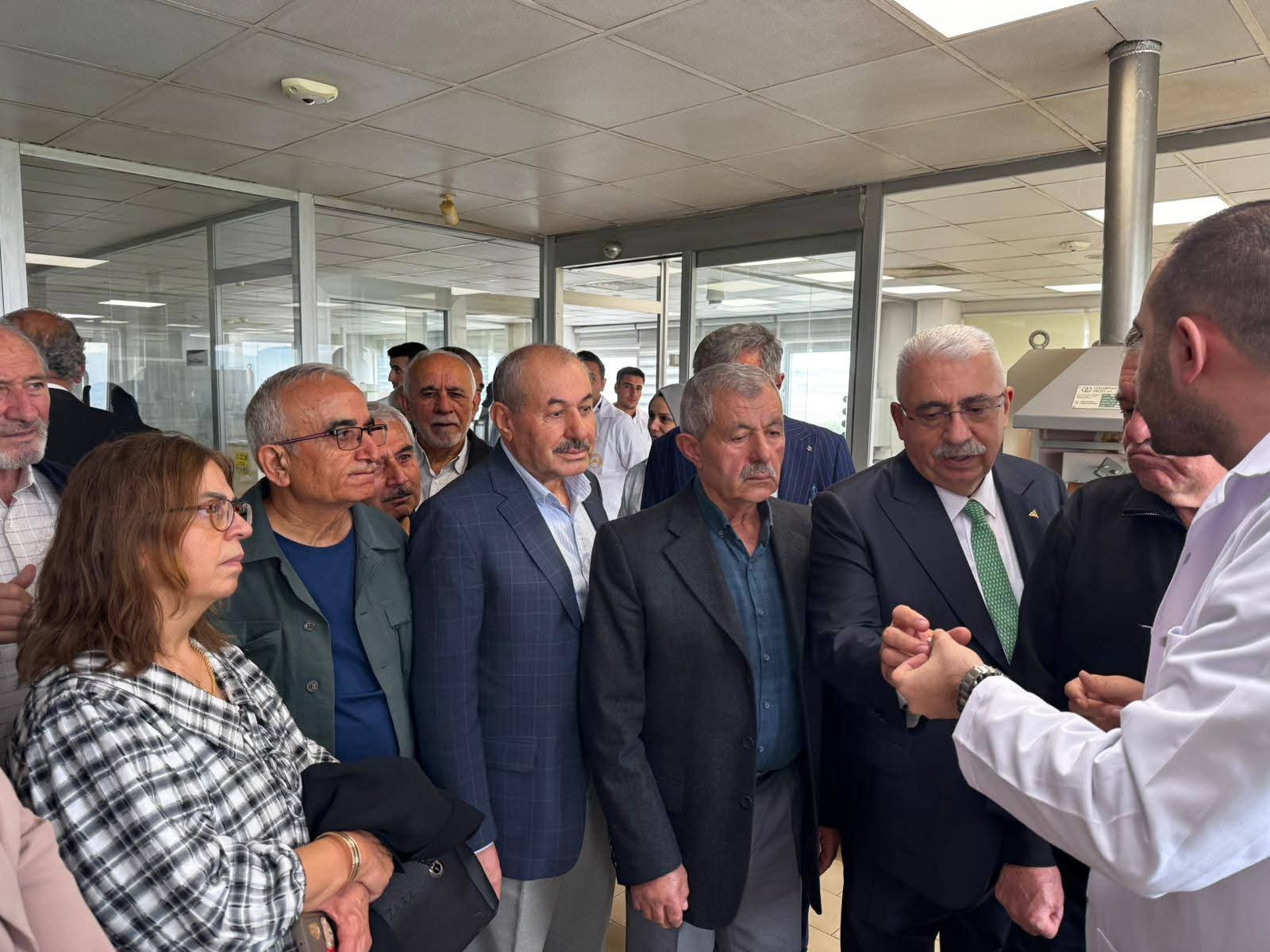 F B I M G 1759711728884