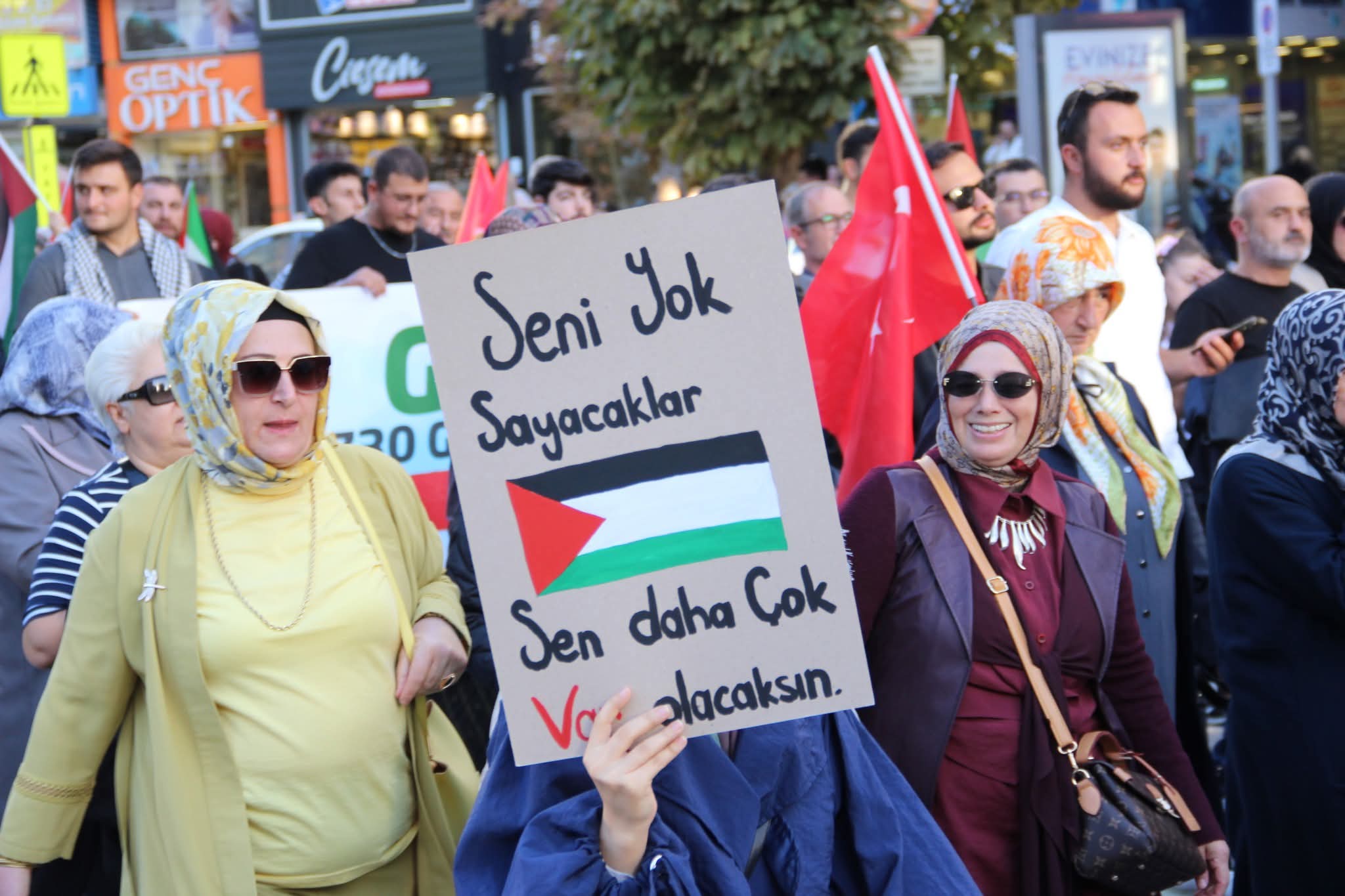 F B I M G 1759872404006