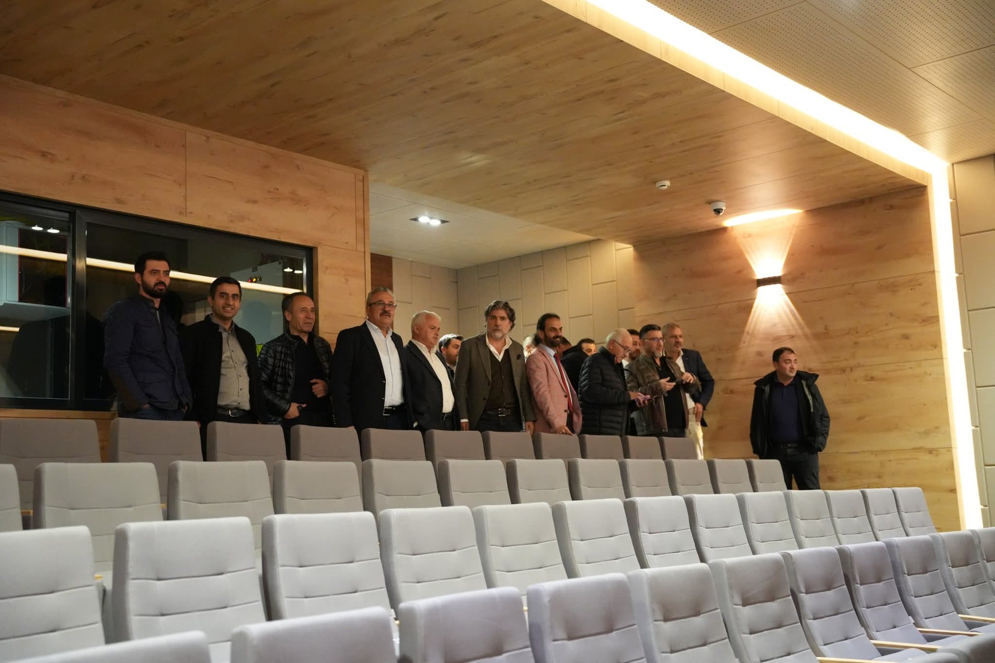 F B I M G 1761072562238