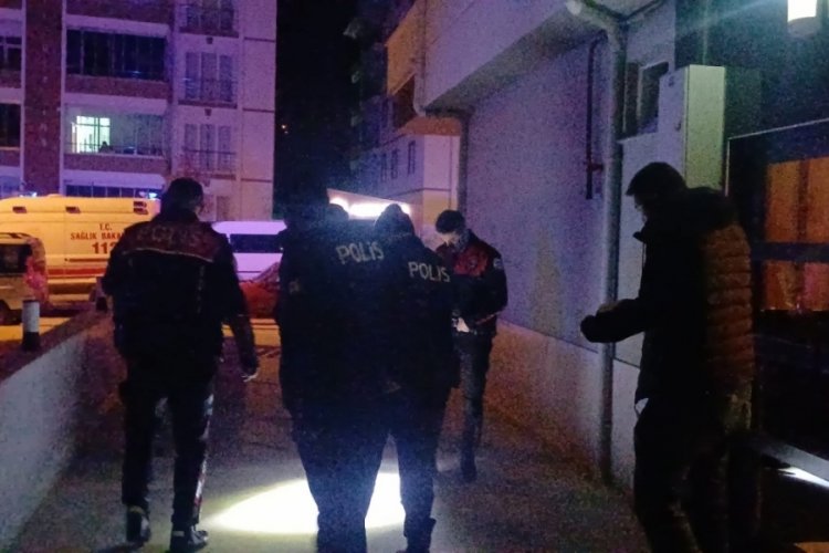 1858153 Silahla Yaralanan Genc Bina Bosluguna Kacarak Canini Zor Kurtardi 6907Dc4948833