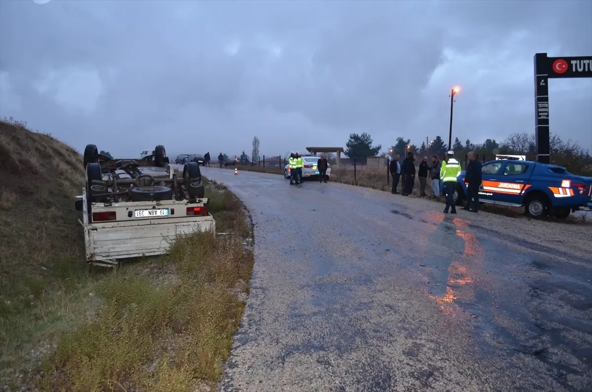 Corum Da Otomobile Carpmamak Icin Manevra Yap 19251201 Amp