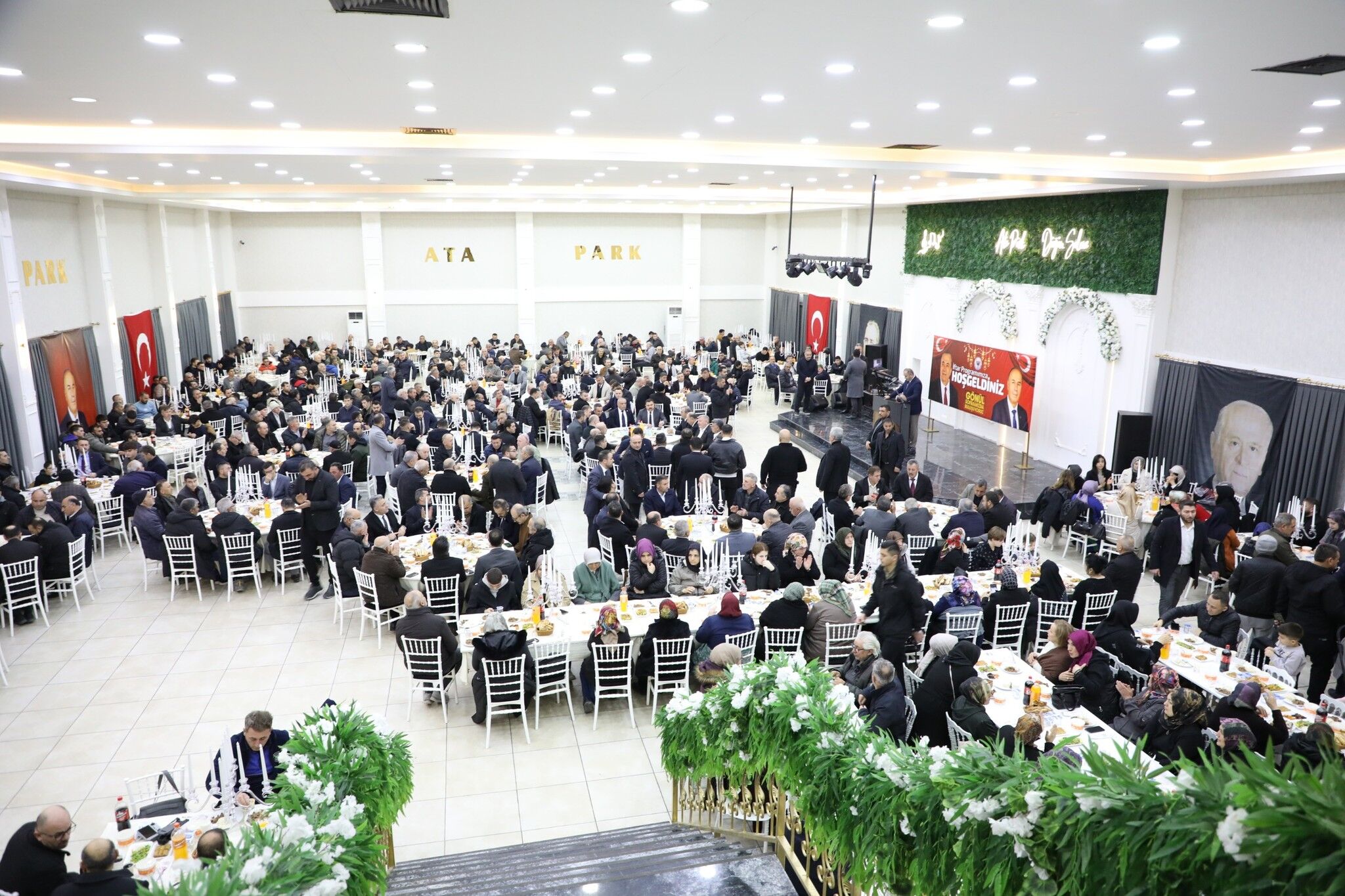 Alaca Belediyesinin iftarına yoğun katılım