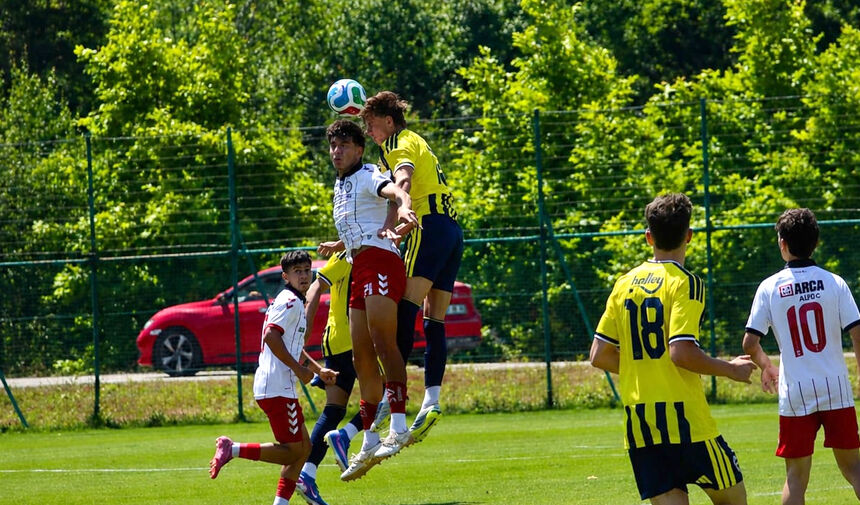 Çorum FK Fenerbahçe'ye mağlup oldu