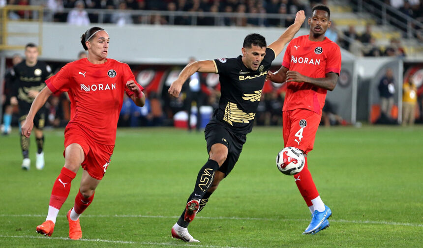 Çorum FK'dan sonra futbola veda etti
