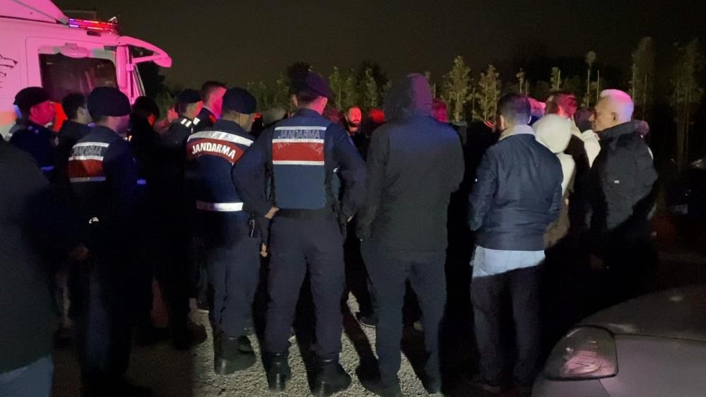 Maaş krizi, işçiler fabrikayı bastı
