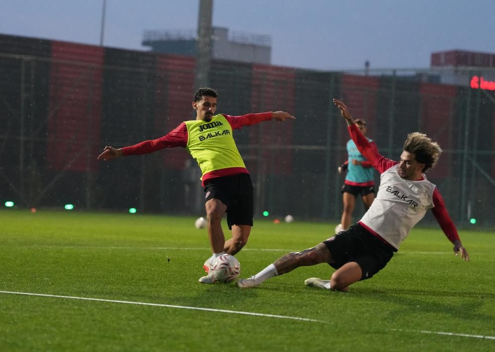 Çorum FK Erzurum'a hazırlanıyor