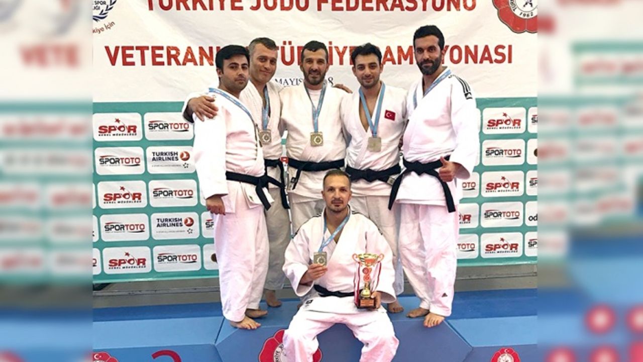 Veteranlar Judo’da Türkiye ikincisi