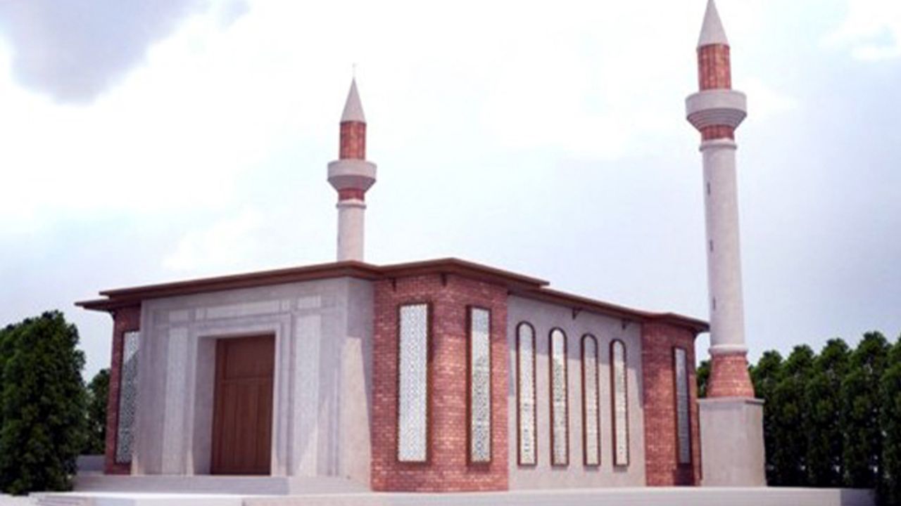 İlahiyat Fakültesi Uygulama Camii hayırseverlerin yardımını bekliyor