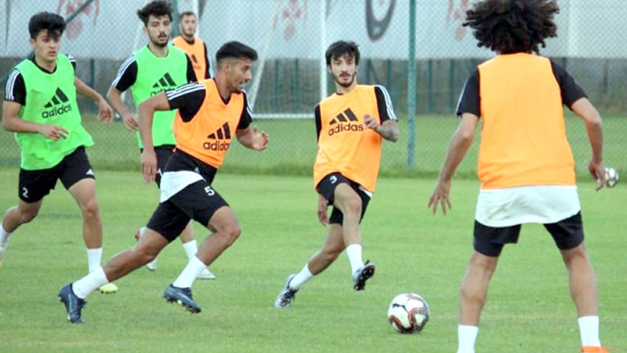 Taktik çalıştılar