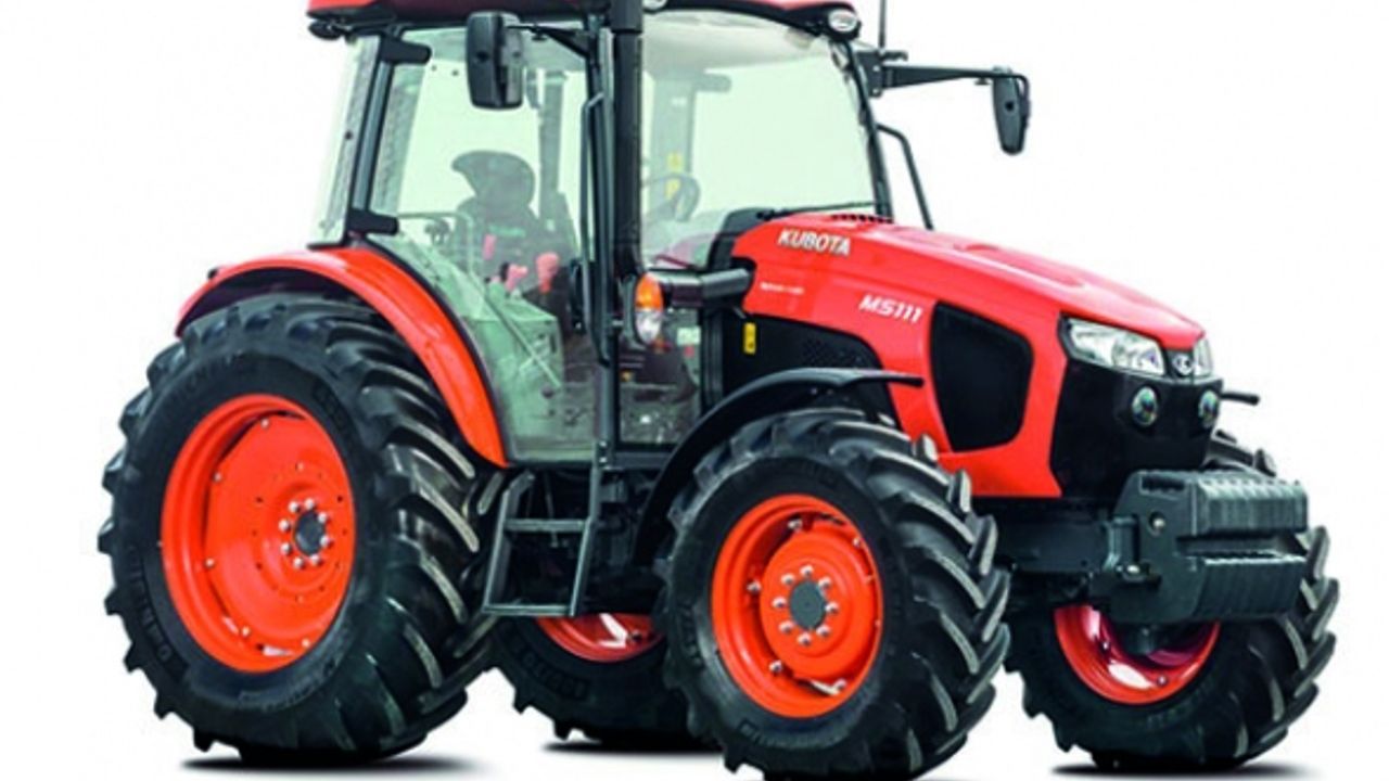 2013 Model Kubota marka traktör icradan satılıktır