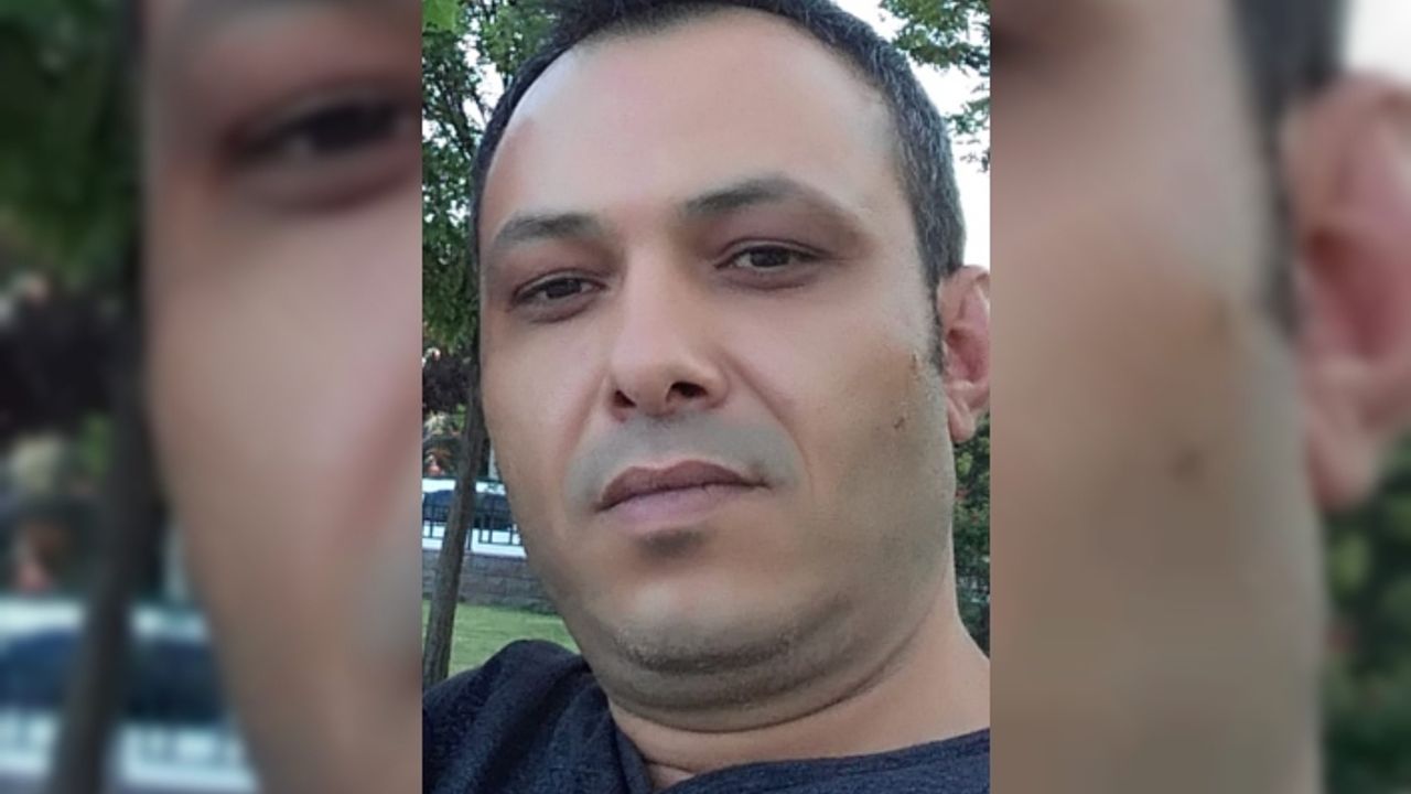 Genç esnaf kalbine yenik düştü