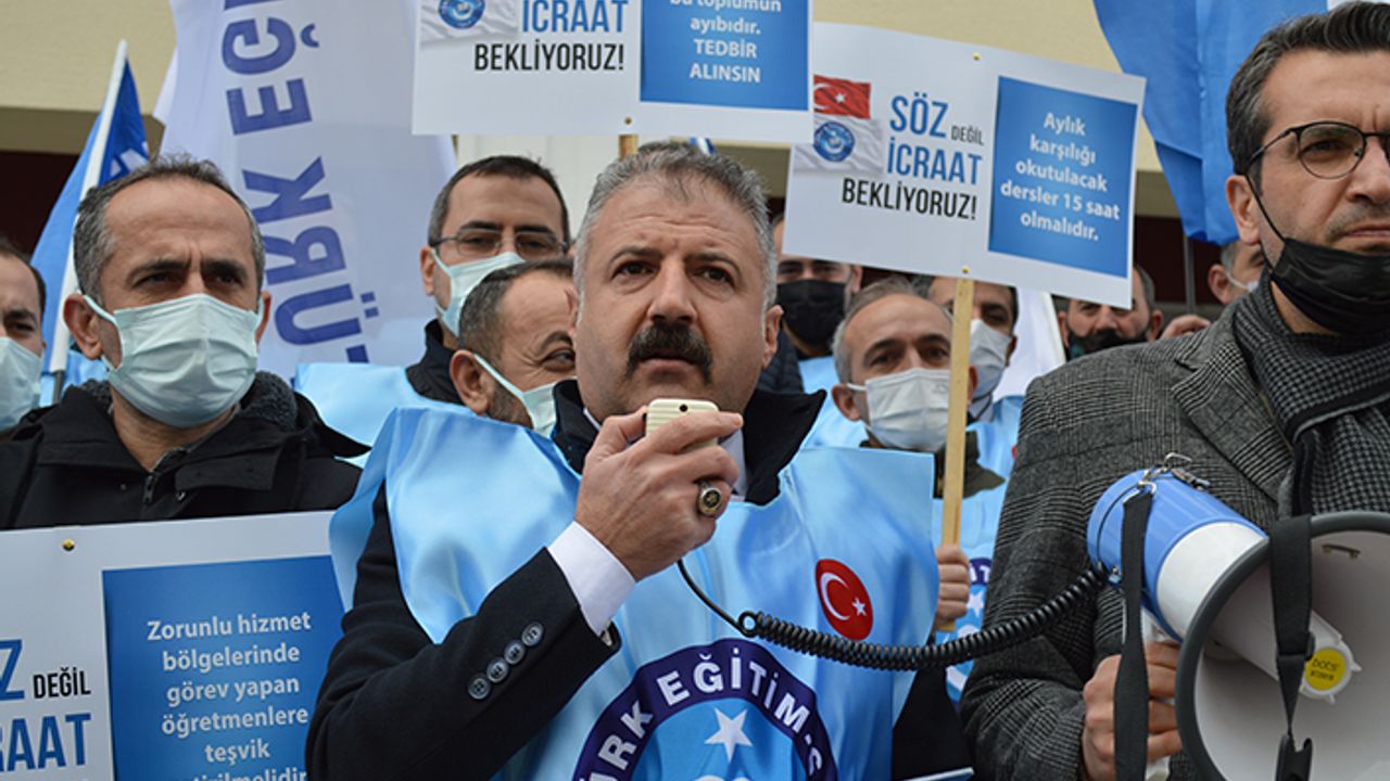Türk Eğitim Sen'den Öğretmenlik Meslek Kanunu eylemi
