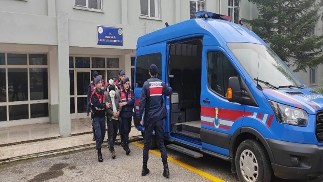 Jandarma Çorum'da aranan 58 kişiyi yakaladı