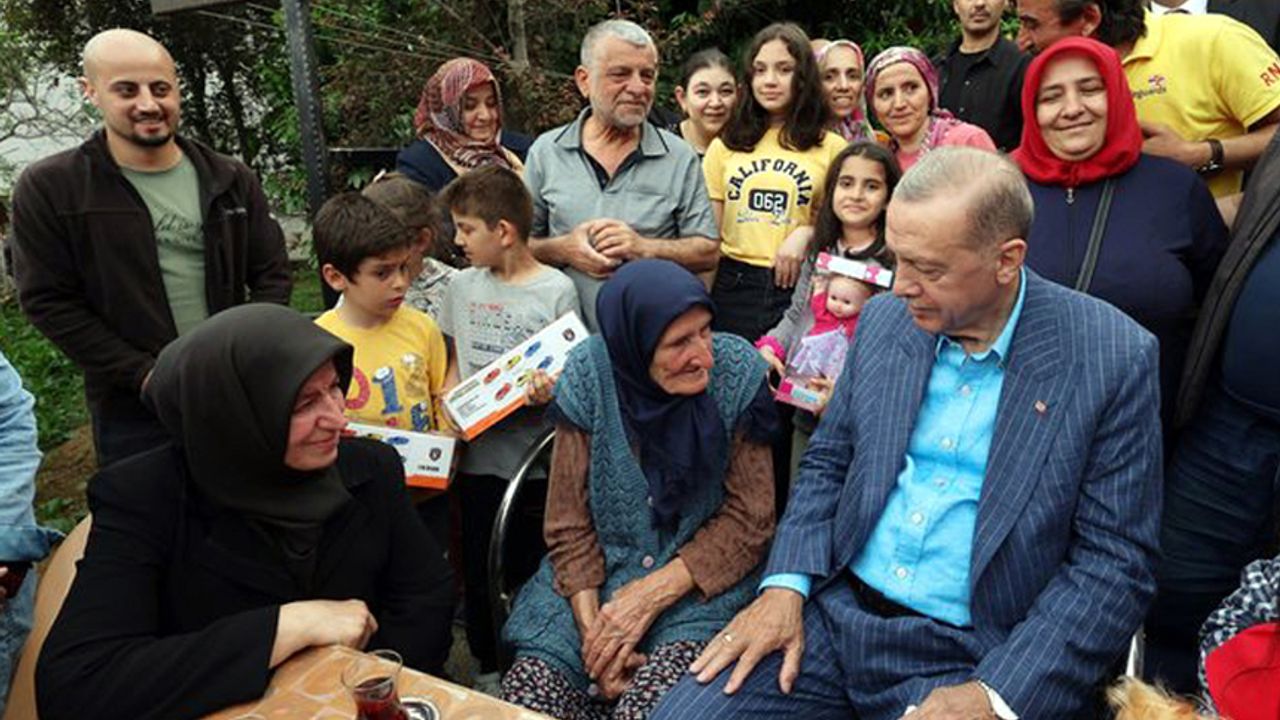 Cumhurbaşkanı Erdoğan’ın  sürpriz ziyaretinde Çorum detayı