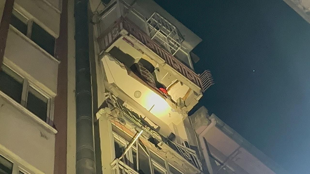 Balkon Çökmesi Sonucu Adam Hayatını Kaybetti