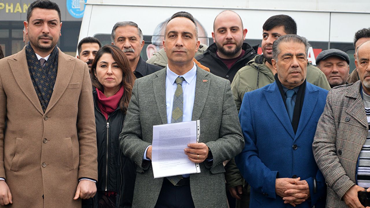 Çorum'da CHP'liler Milli Eğitim Bakanı'nı istifaya çağırdılar
