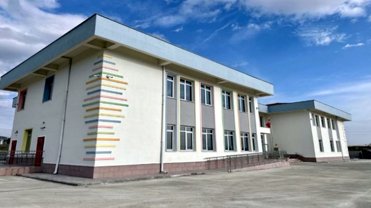 Çorum'da 3 okulun inşası tamamlandı  11 okulun ise devam ediyor