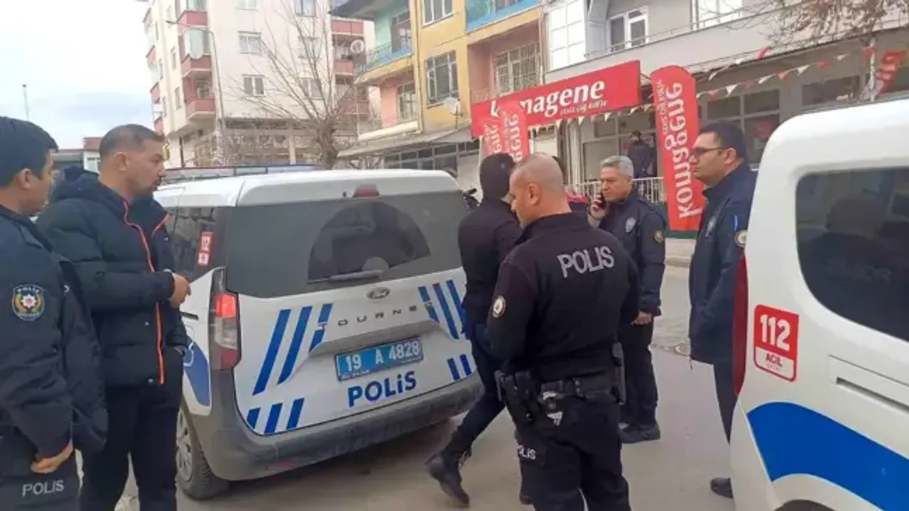 Kaçan şahıs, ruhsatsız tabanca ile yakalandı