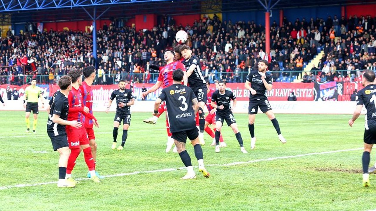 Bu 8 takımdan biri 1.Lig'e yükselecek