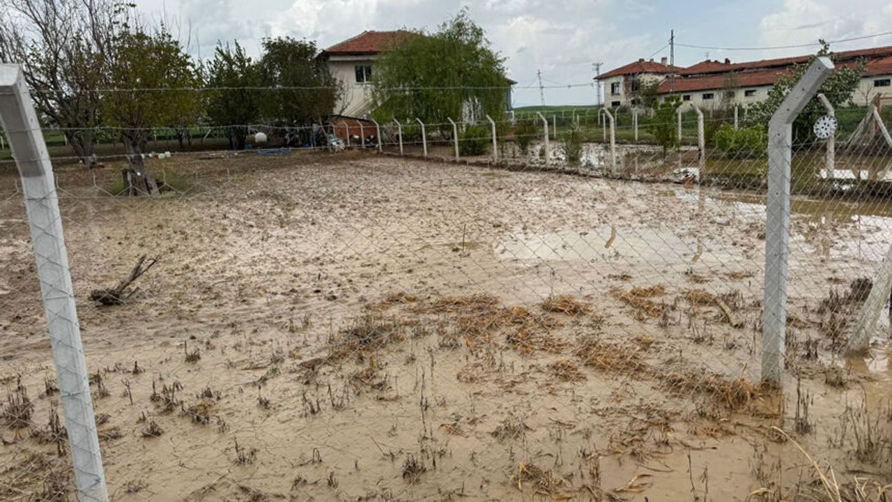 Çorum'da bu köyleri sel vurdu
