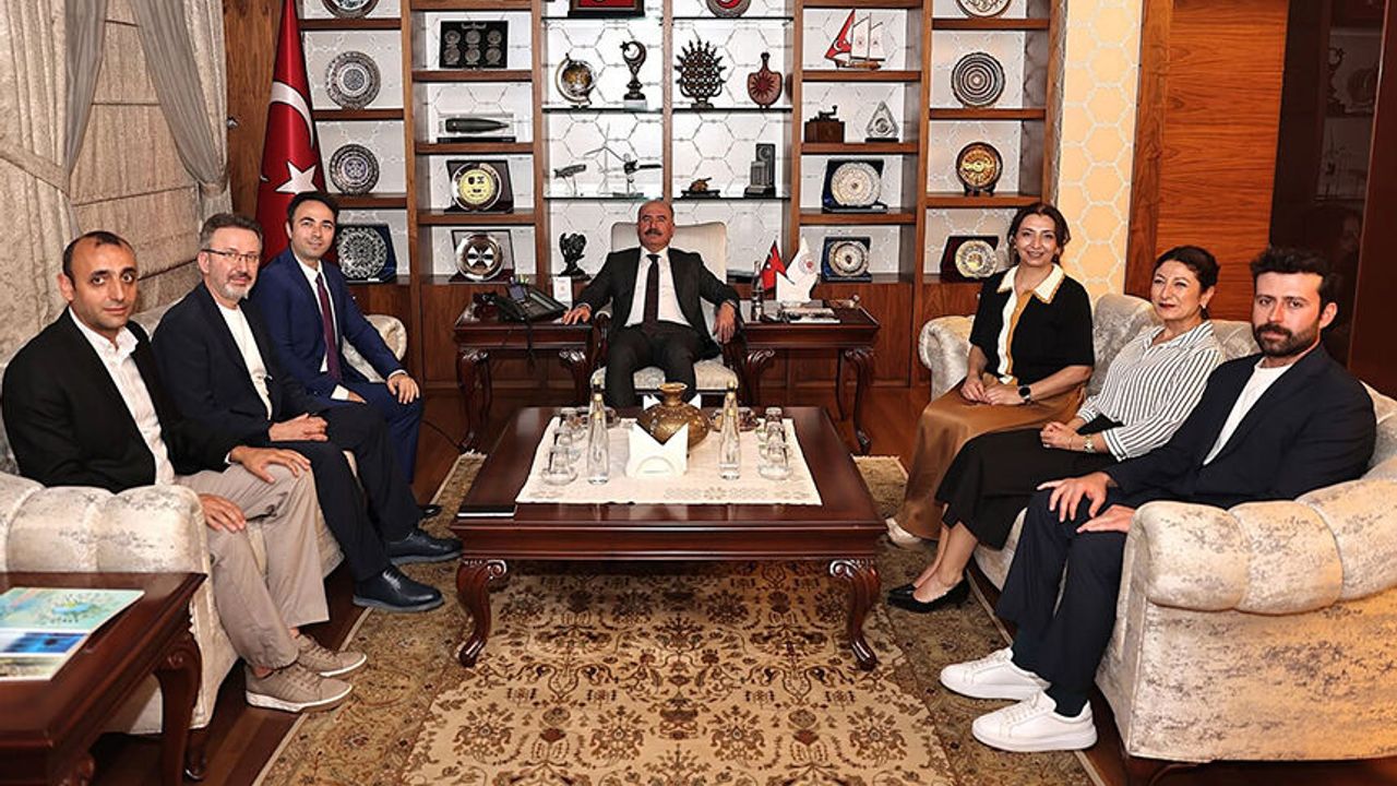 Tabip Odası yönetiminden Vali Çalgan’a nezaket ziy