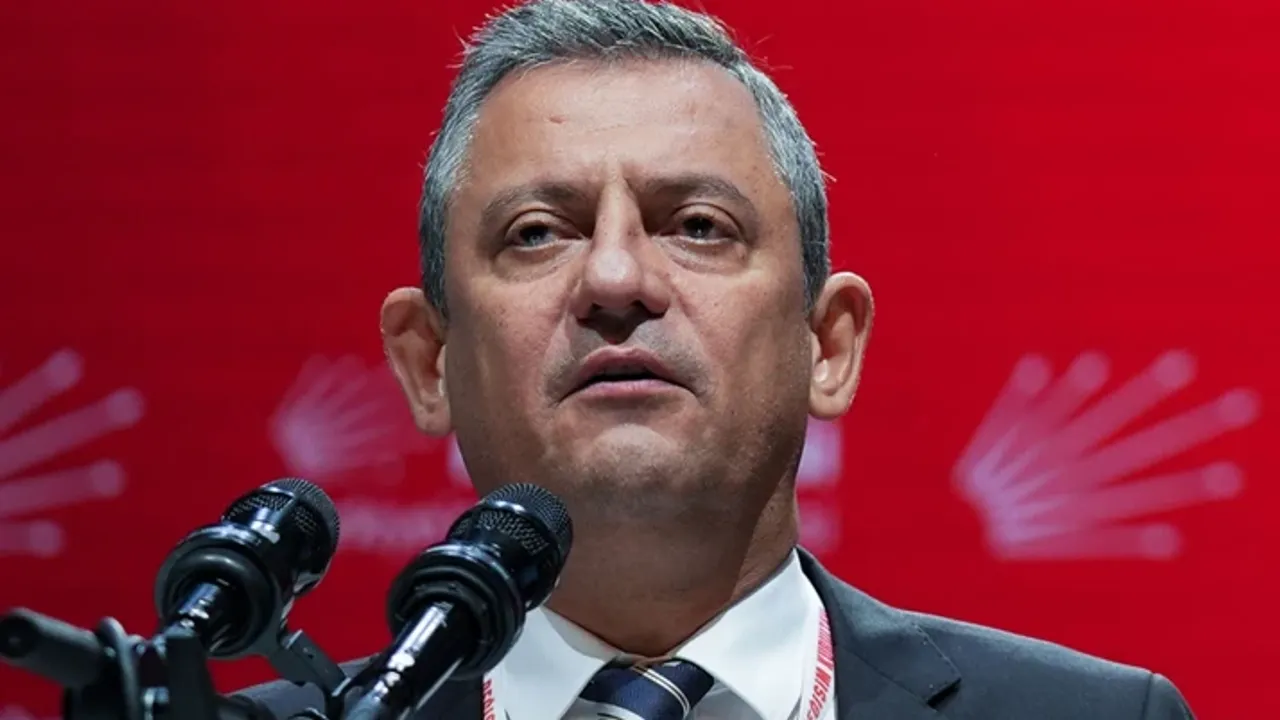 Özel'in başka çaresi kalmadı, CHP'den ayrılıyor mu?