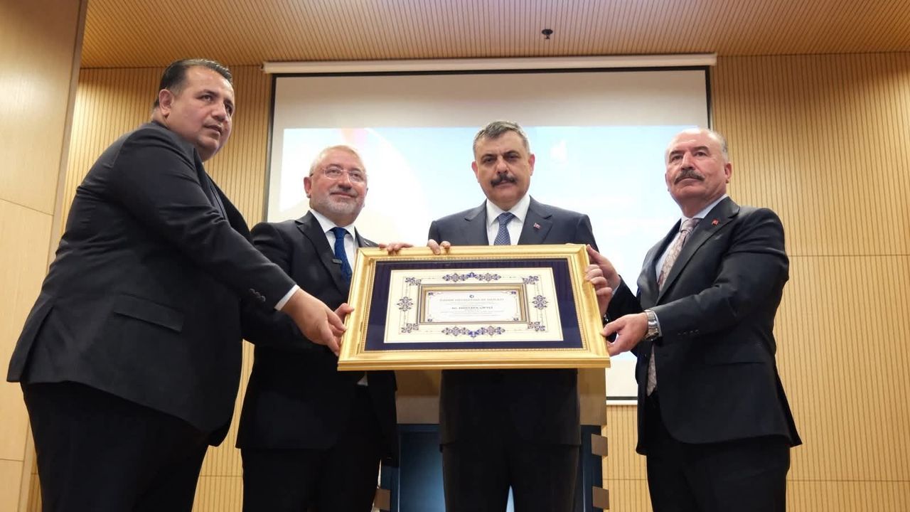 Gönüllerdeki hemşehrilik resmiyet kazandı
