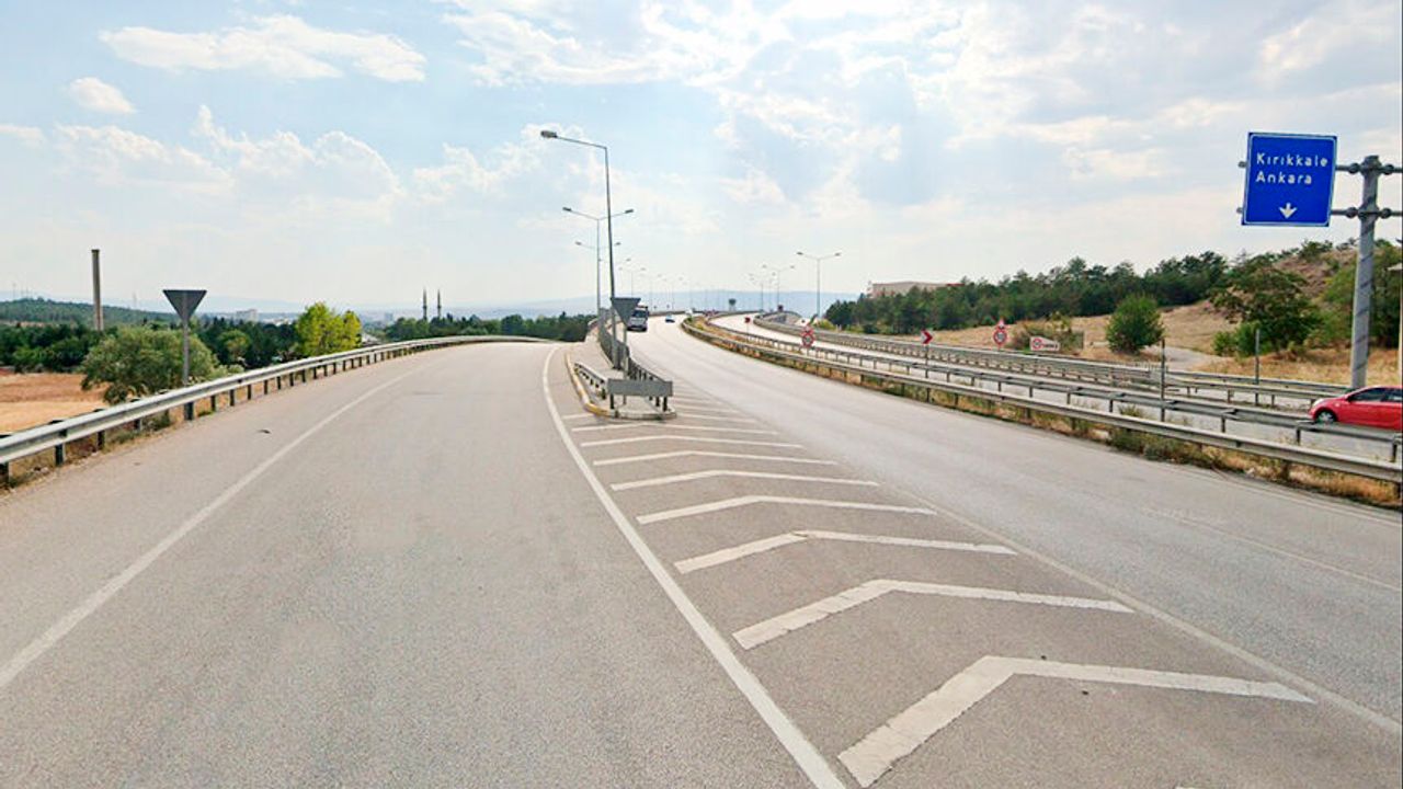 Sürücülerden çağrı: Bu kavşağa düzenleme şart