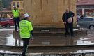 Adalet Bakanına tepki gösteren bıçaklı saldırgan etkisiz hale getirildi