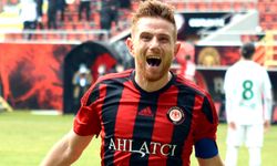 Umut Kaya resmen ayrıldı