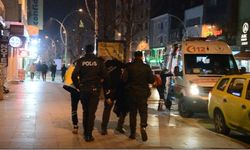 Çorum'da güvenlik görevlisi bıçaklandı