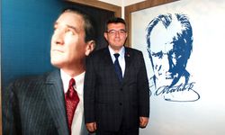 Ümit Er CHP'den istifa etti