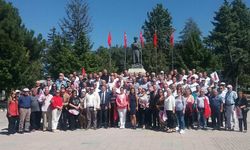 CHP'den Atatürk Anıtı'na 100. yıl çelengi