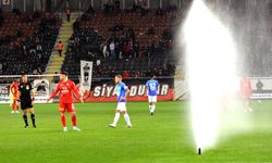 Çorum FK-Bandırmaspor maçında fıskiye sürprizi