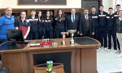 Özel Pınar Koleji Masa Tenisi takımlarından Çağlar’a ziyaret