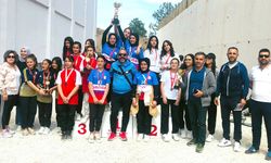 Osmancık Akören kızlarda Yıldırım Beyazıt erkeklerde şampiyon oldu