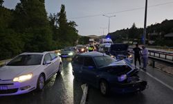 Çorum'da zincirleme trafik kazasında 8 kişi yaralandı