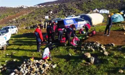 Ağrı Dağı'nda kaybolan 2 kişinin cansız bedeni bulundu