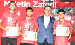 15 Temmuz Şehitleri Demokrasi  Koşusu kazananlar ödüllerini aldı