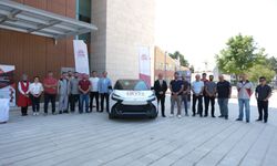 Toyota’dan HİTÜ’ye hibrit araç desteği