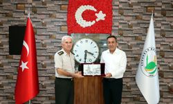 Tümgeneral Ağırcan'dan Muhsin Dere'ye ziyaret